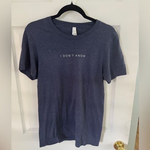 etsy Tops - 4/$25 Like new “I don’t know” tee sz small